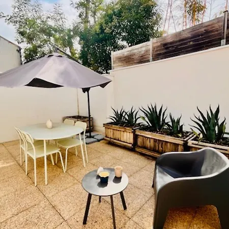 T2 With Terrace Near Les Minimes شقة